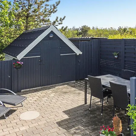 Gorgeous Home In Hemmet With Wifi Casa de Férias